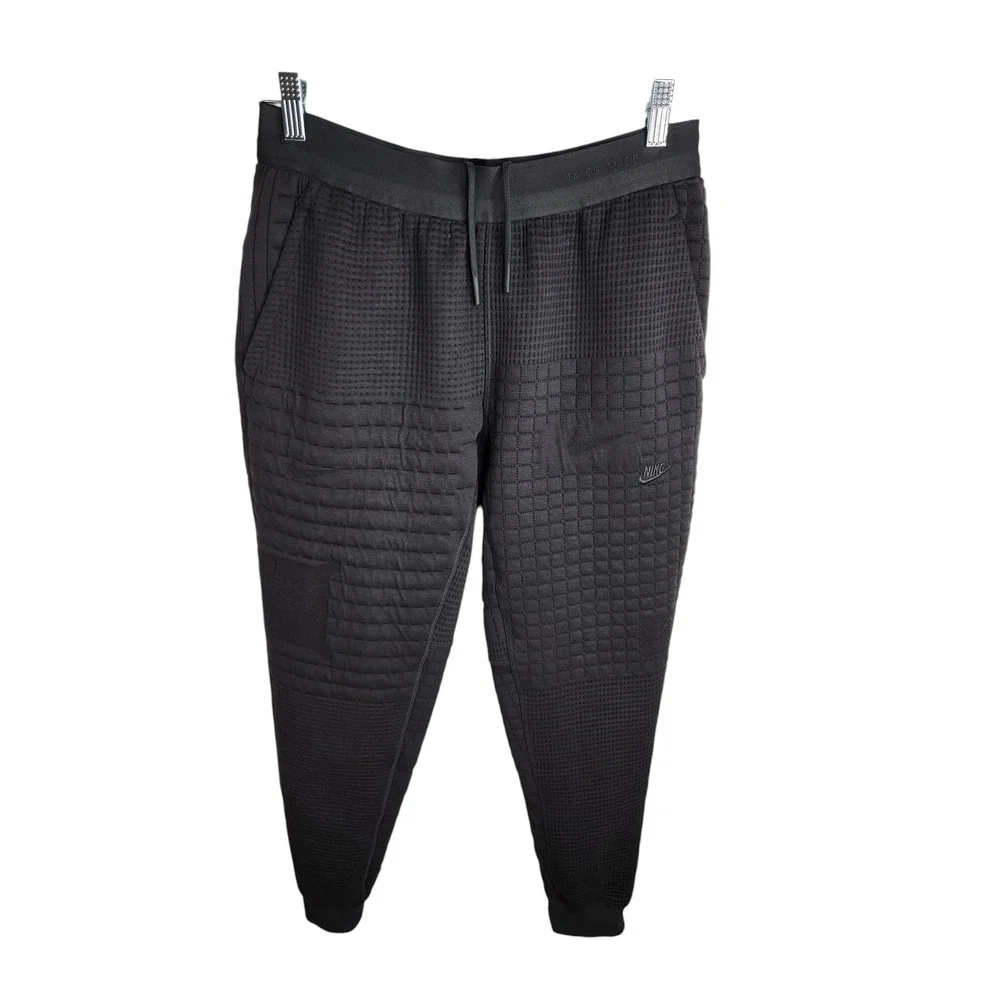 Nike tech pack